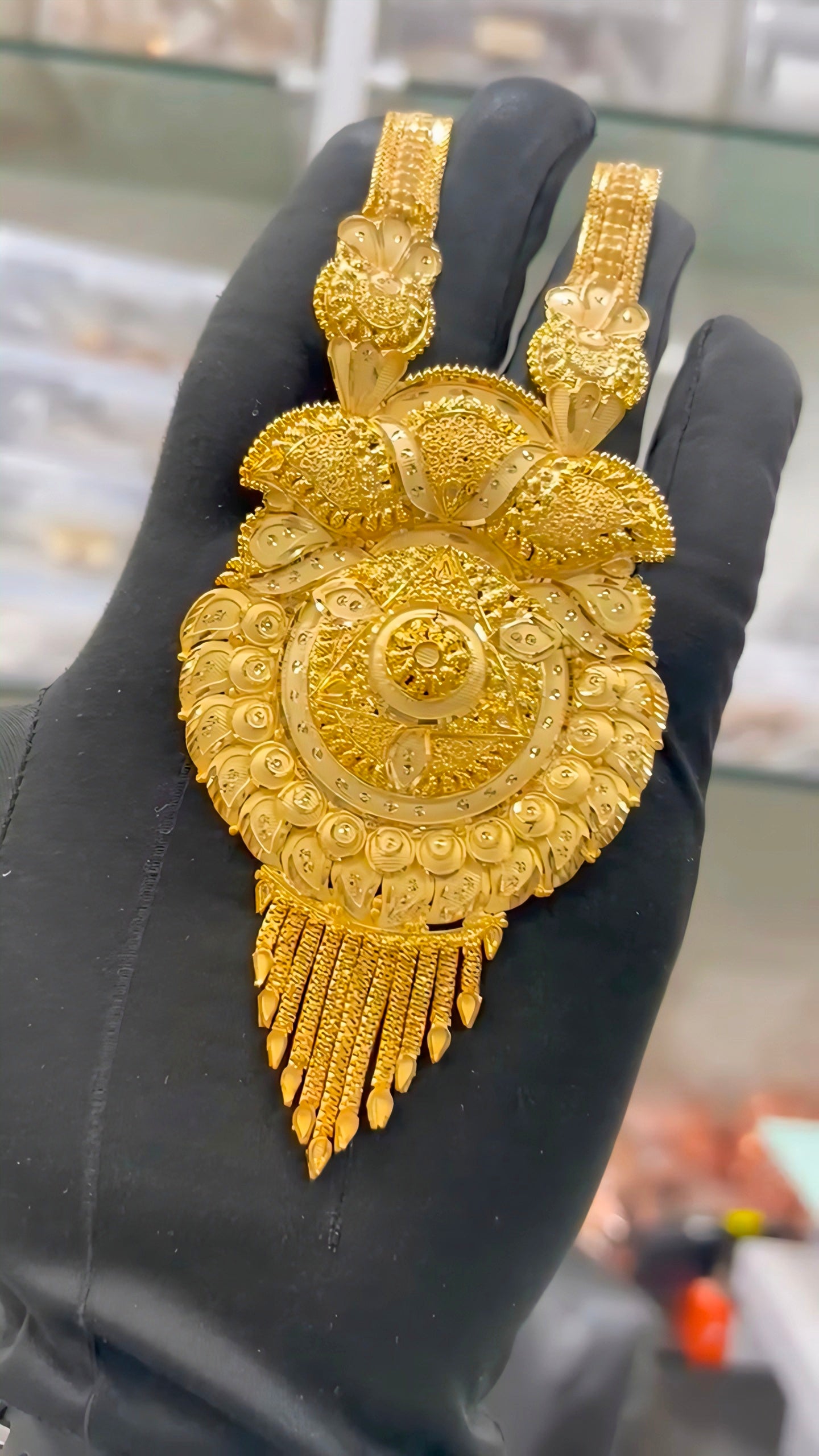 1GRAM GOLD RANI HAR NECKLACE SET WITH EARRING'S