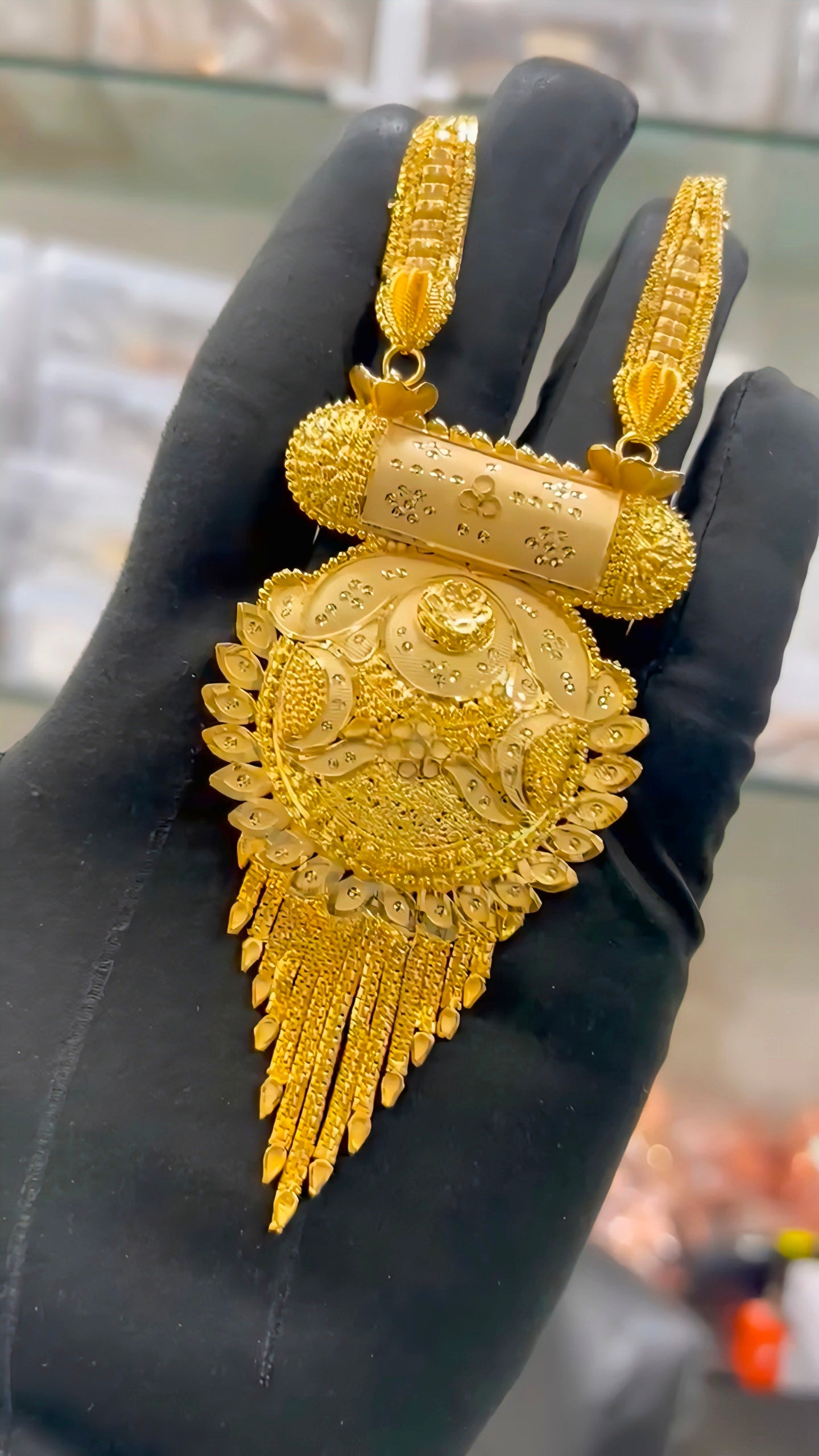 1GRAM GOLD RANI HAR NECKLACE SET WITH EARRING'S