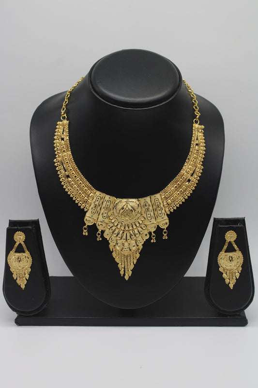 1GM GOLD SHORT NECKLACE