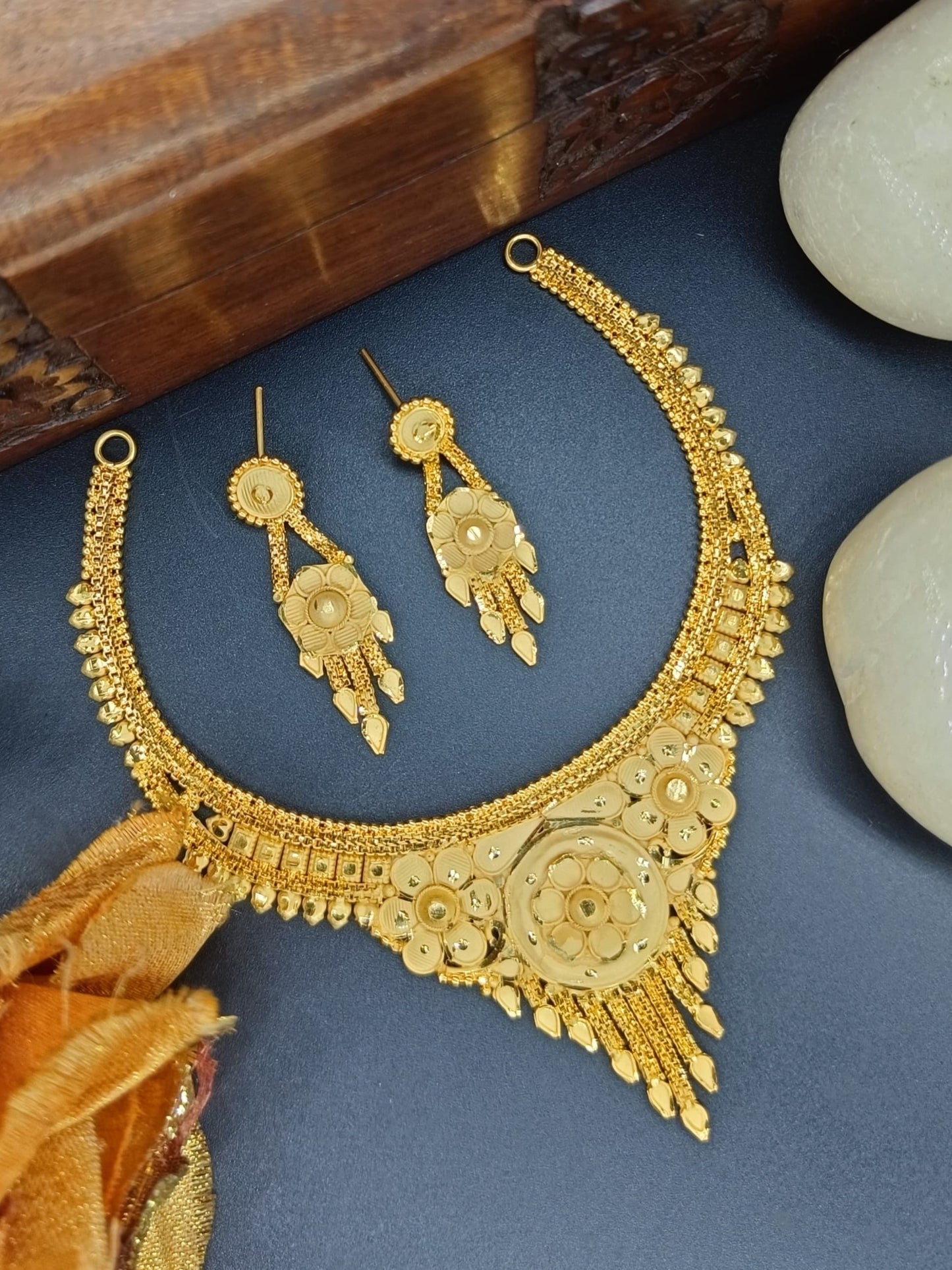 "Elegant 1gm Gold Short Necklace – Timeless Beauty Redefined" (7)