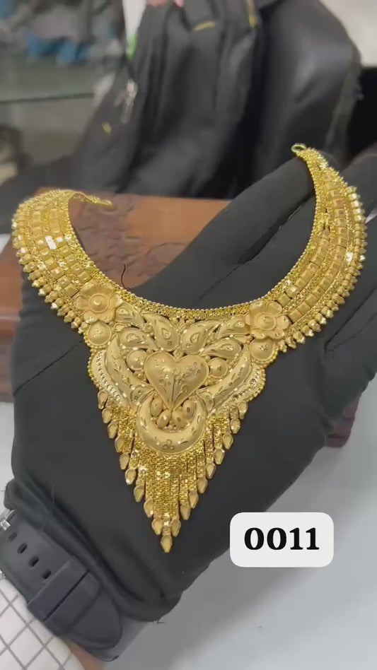 1GM GOLD SHORT NECKLACE