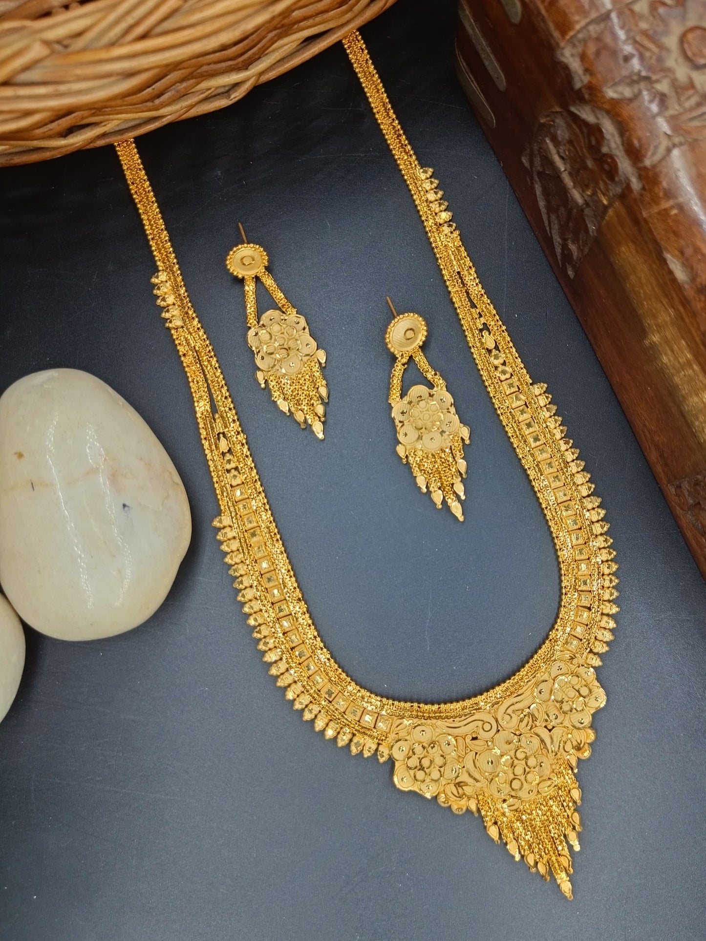 1GM GOLD U SHAPE RANI HAR NECKLACE SET